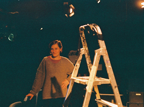 Jo on the set of GRIMMS 2003